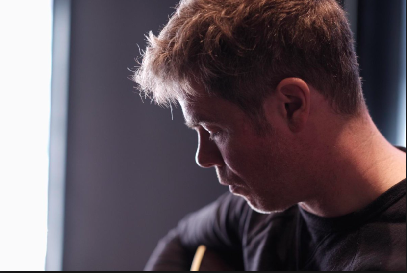 Live at KXCI: Josh Ritter, “Miles Away”