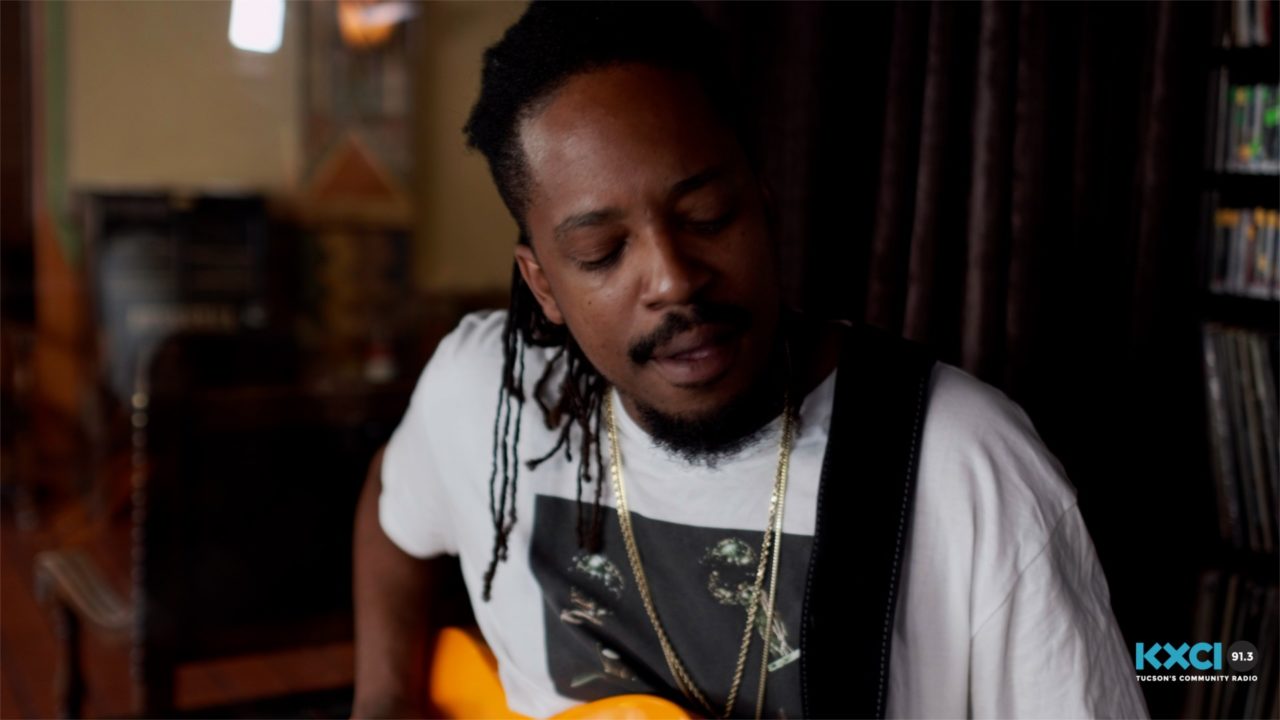 Live on KXCI: Black Joe Lewis “She Came On to Me”