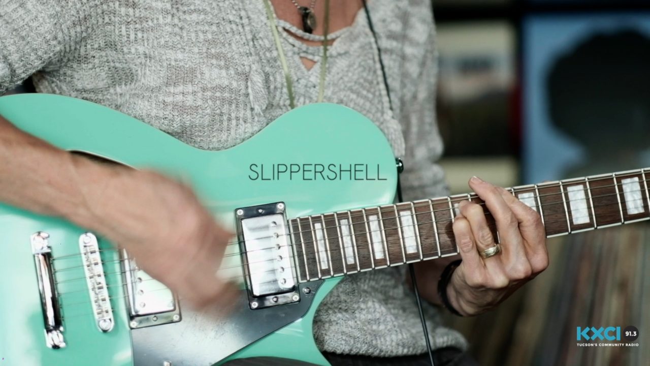 Live on KXCI: Kristin Hersh, “Slippershell”