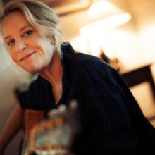 KXCI Presents! Mary Chapin Carpenter Ticket Giveaway